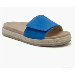 ABEO Marina Blue Suede Isle Slides - Size 10
Never Worn